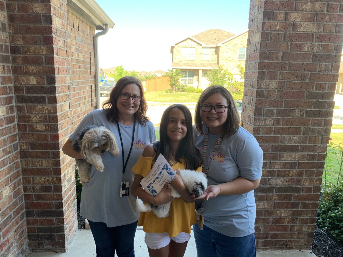 M_Inurrigarro's tweet photo. Love seeing these familiar kids’ faces! @CISDDietz https://t.co/ORT0gfGTEd