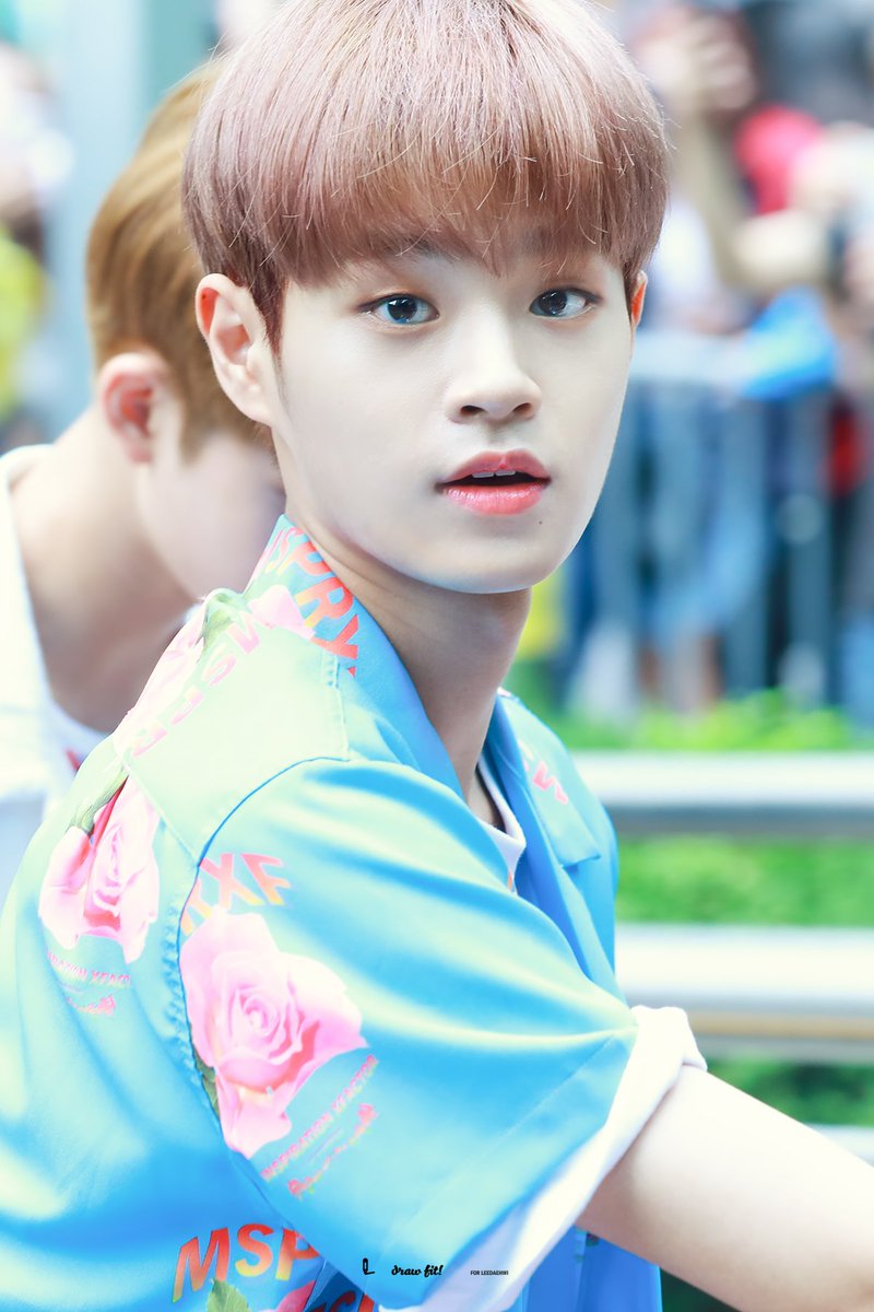 n년 전 오늘의 이대휘 tweet media
