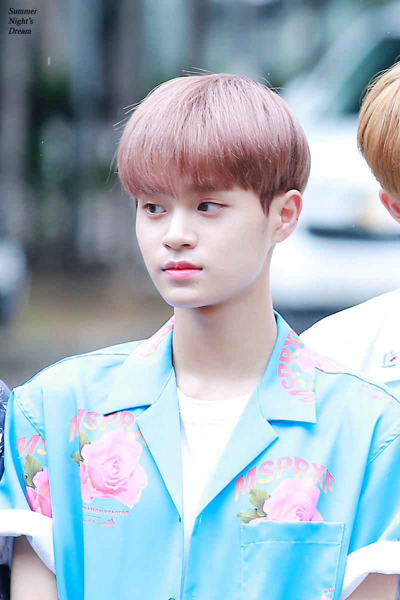n년 전 오늘의 이대휘 tweet media