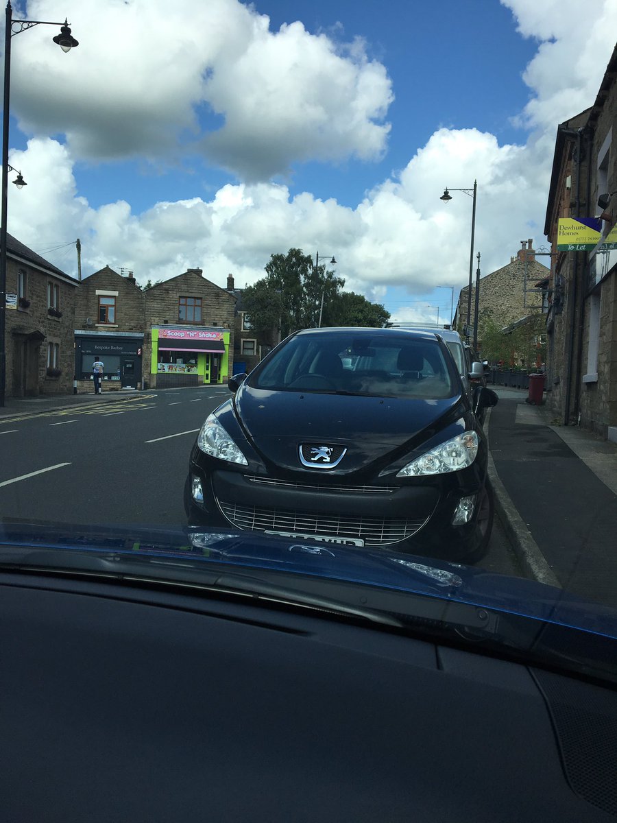 MariaMuggridge's tweet photo. Following a complaint a bit of route monitoring and bus idling checks being completed #busmonitoring #idling #CustomerService @StagecoachMCSL https://t.co/zMQMvv6qrr