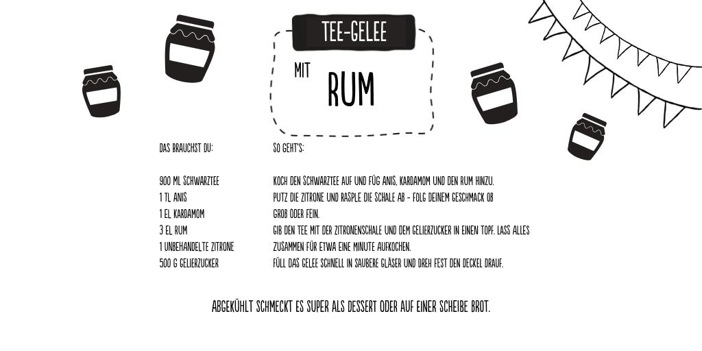 5CUPS_de's tweet photo. Es wackelt und glibbert im Glas – Tee-Gelee ist angesagt. 💃 Überrasch Deine Lieblingsmenschen mit dieser köstlichen Kreation! Der herb süßliche Geschmack von schwarzem Tee und Gelierzucker ist eine feine Kombination und schmeckt sooooo lecker. 😋🥰
#5cupsandsomeleaves https://t.co/JRDar3WICo