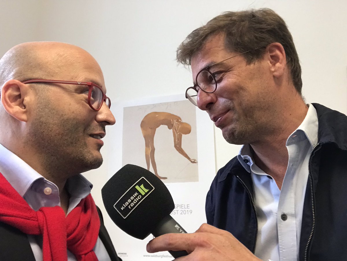 EnriqueMazzola's tweet photo. In #interview with @abmann71 #klassikradio @SbgFestival #orphéeauxenfers #offenbach #austriansummer #conductorlife @PSMusicBerlin @AskonasHolt #salzburg #summervibes #summerfestival https://t.co/YSl0V8WF8P