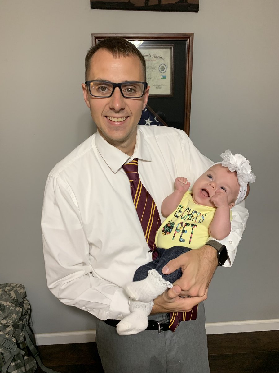 JoshuaJwall's tweet photo. Happy first day!  #teacherspet #shedefinitelyis #Back2School https://t.co/pFMjhPy2HM