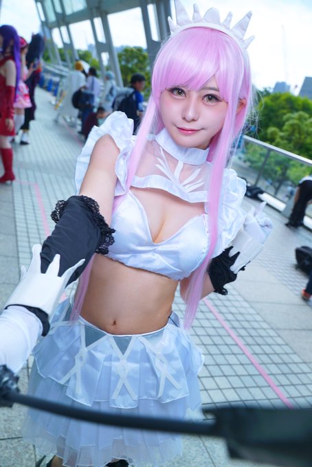 Twitterのコスプレ画像32