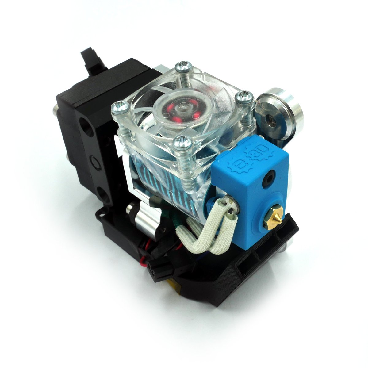 E3DOnline's tweet photo. Who's coming to this year's #ERRF2019, and did you know that there's going to be a #ToolChanger coral? 😱We'd love to see you all there, showing off your #ToolChanging creations! Make sure you get the weekend of 12th - 13th October in your diary #Community #3DPrinting https://t.co/AguManL6Gl