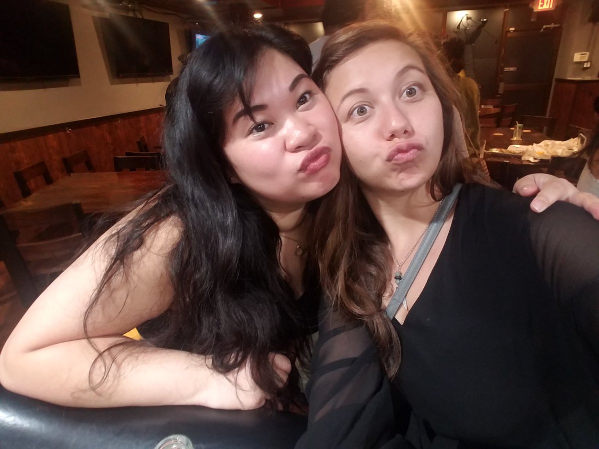 chamorrita_poet's tweet photo. Rang in the 25th birthday with these bitches 😘❤ #CompSquad #TwentyFiveToLife #TopNightWithTopCrew 

Kamikaze shots, Malibu Pine, Midnight Tequila, &amp; an after hours Buenas Market mystery 😂 https://t.co/l5D5SW7beJ