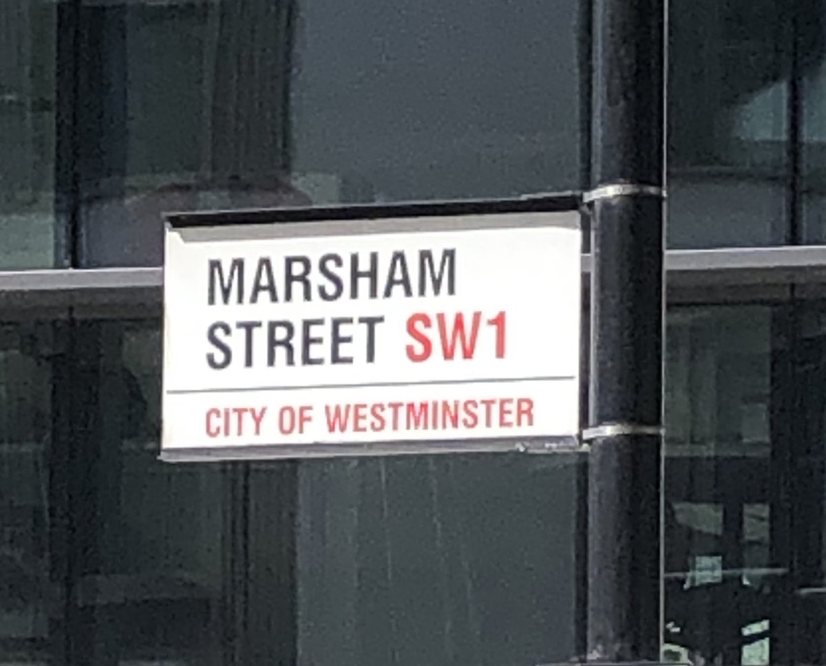 NLandFRS_PO's tweet photo. Visiting @ukhomeoffice and @DefraGovUK today with @Walton_FIRE to provide an update on @NFCC_FireChiefs #WildfireGroup and discuss potential impact on Fire Services of a ban on rotational burning when preparing and responding to wildfires https://t.co/8I0o3q9Rry