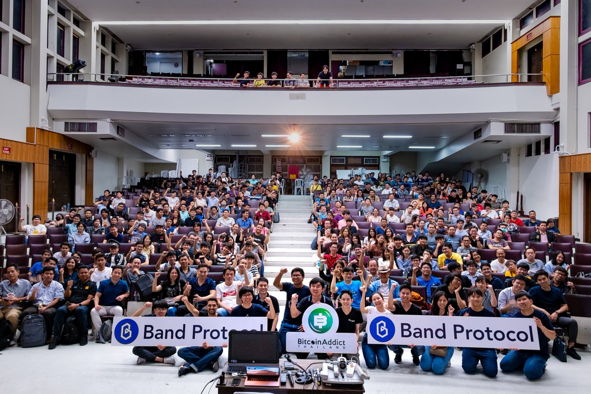 BandProtocol's tweet photo. We are always thankful to our community for their great support. So we give back! On 11 Aug, Band Protocol co-organized a free Solidity 101 course with @BitcoinAddictTH 500 developers were able to learn everything from basics blockchain to writing Solidity smart contracts #BUIDL https://t.co/u1W4rNDidb