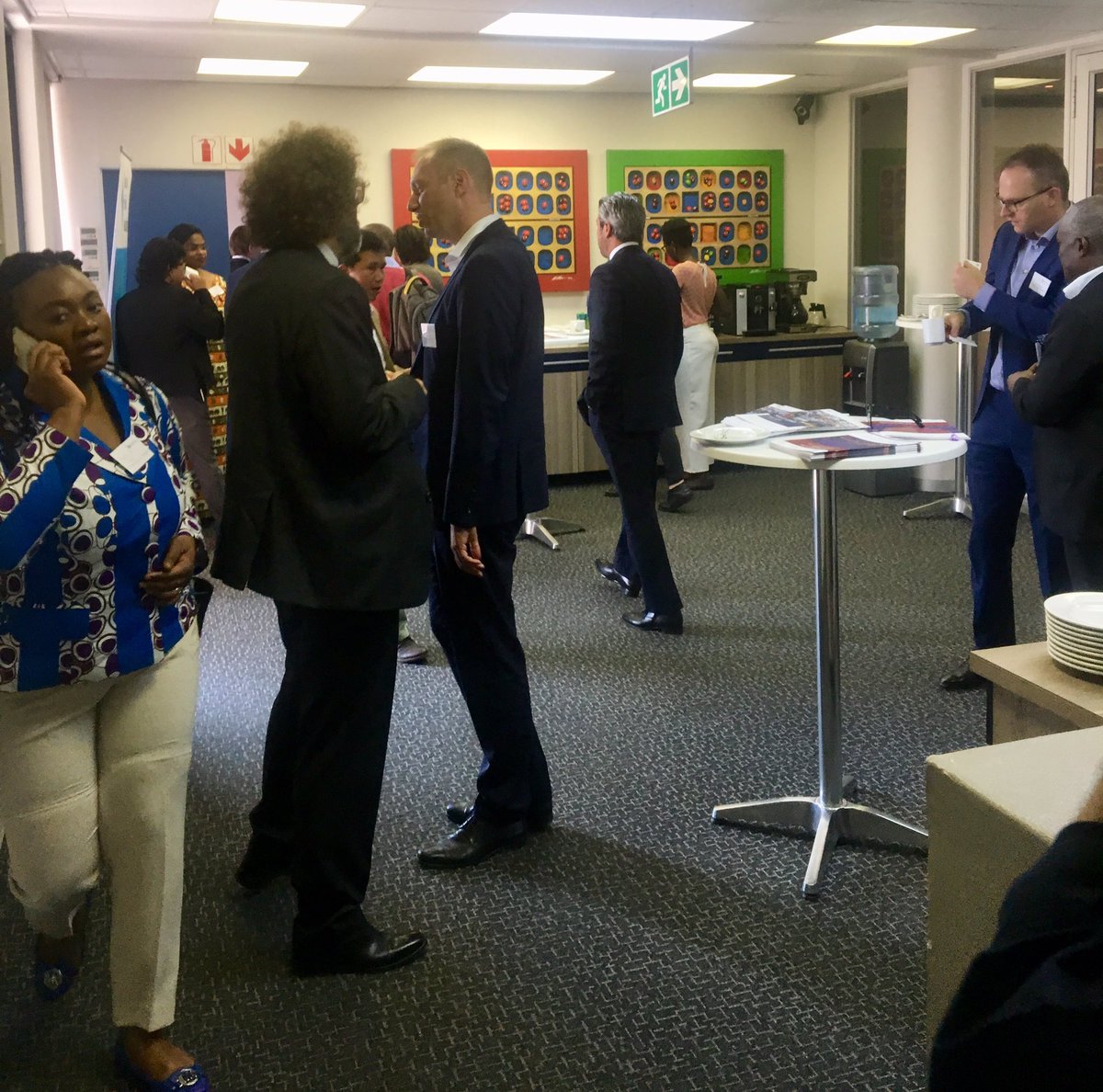WinWinS4Africa's tweet photo. 60% of Angola’s imports are consumption goods, there’s need to boost internal production - Francisco Paulo (Center for Economic Studies, Catholic University of Angola) #investinAngola #trade #investment @issafrica @WinWinS4Africa https://t.co/plrah1Iuot