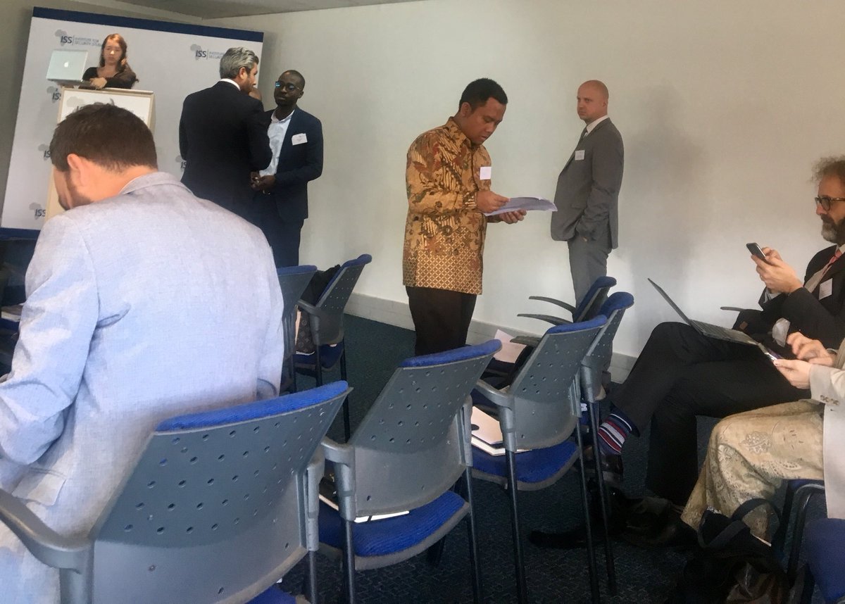 WinWinS4Africa's tweet photo. 60% of Angola’s imports are consumption goods, there’s need to boost internal production - Francisco Paulo (Center for Economic Studies, Catholic University of Angola) #investinAngola #trade #investment @issafrica @WinWinS4Africa https://t.co/plrah1Iuot