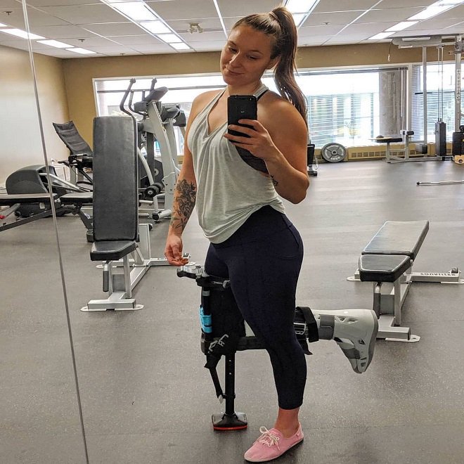 MillennialMedic's tweet photo. It feels Good! iWALK2.0 Knee Crutch Hands Free Crutch Alternative. https://t.co/RWOAvAn5Ts
.
>Hands free, pain free mobility
>Self-sufficiency through use of their hands
>The ability to lead functional lives again
#Iwalk2 #Handfree #Crutches #Bestcrutch #Mobility https://t.co/Sfp8959LsY