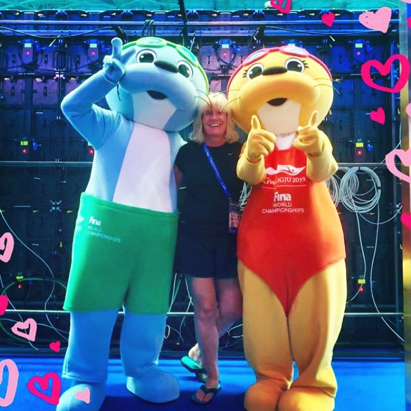 MelanieBeck20's tweet photo. Fun times in Gwangju. #FINA #worldchampionships #loveamascot #gwangju2019 https://t.co/LR1oOQMjCj