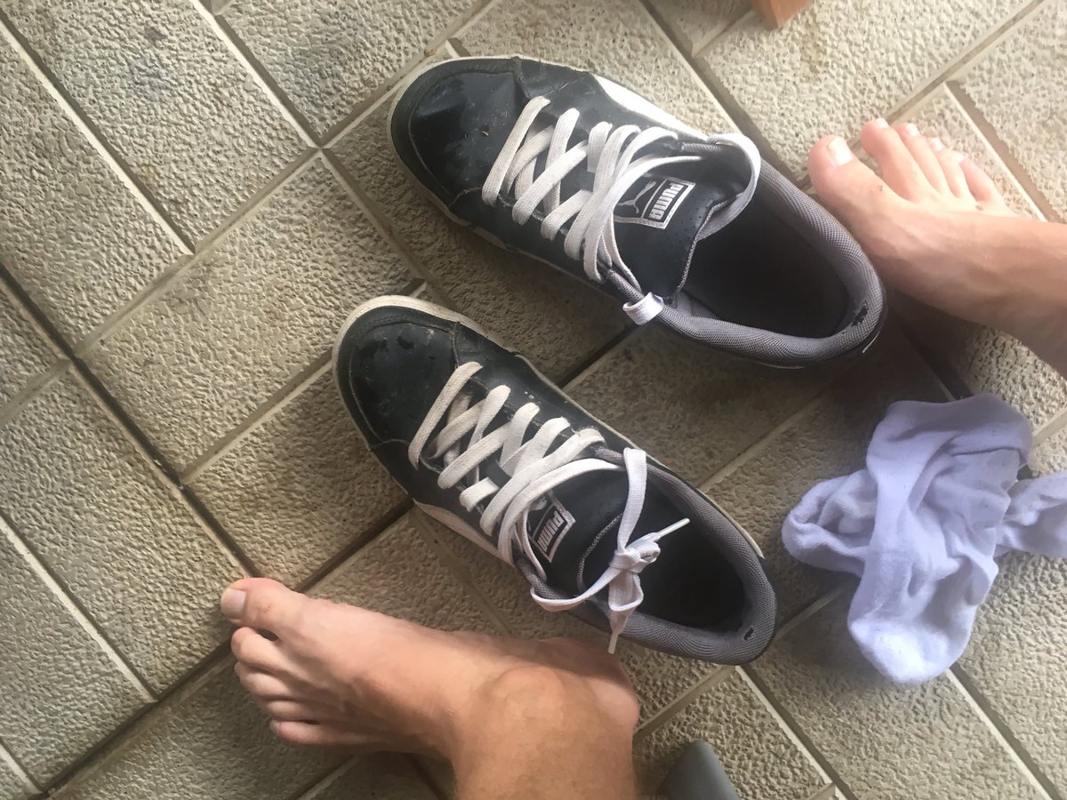 DDCouple2's tweet photo. Feel like dirty horny pig 😈😈😈😈😈 https://t.co/eL1XcxPdKW