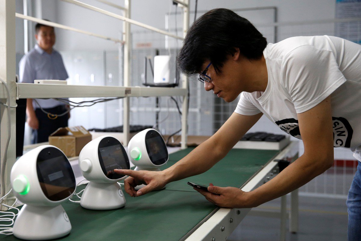 andresvilarino's tweet photo. @Huawei envisions the world in 2025 & it involves a lot of #robots
#robotics #AI #ArtificialIntelligence #SmartProsthetics #technology #tech #bots
@JohnSnowai @Ross_Quintana @WarrenWhitlock @jessicanaziri @EliseQuevedo @grattongirl @craigbrownphd
https://t.co/RgNuJvmCby https://t.co/0jkRE74Ahp