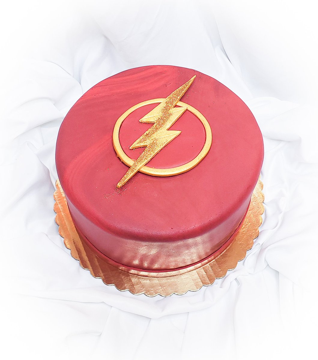 CakeHeels's tweet photo. #flash #flashgordon #superhero #superpowers #lightning https://t.co/9PGF1OYEjs
