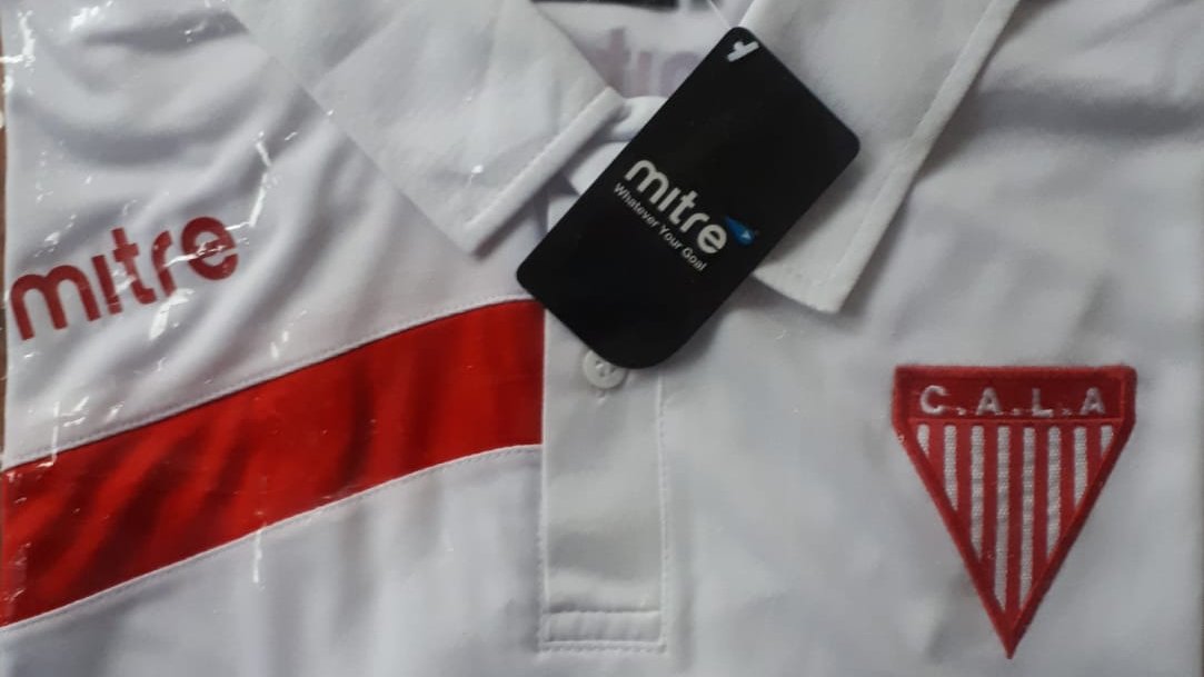 SORTEO <a href="/clublosandes/">Club Los Andes</a> , Ganate una Chomba Oficial y si sos Socio del Club te llevas un premio extra. RT con el #sorteomitreargentina