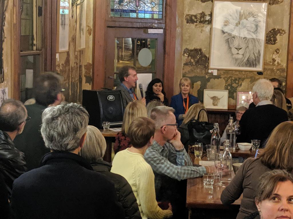 appletonsarah01's tweet image. Prof Bob Adams @ #RTBADL sleep the 3rd pillar of health. Great QandA.