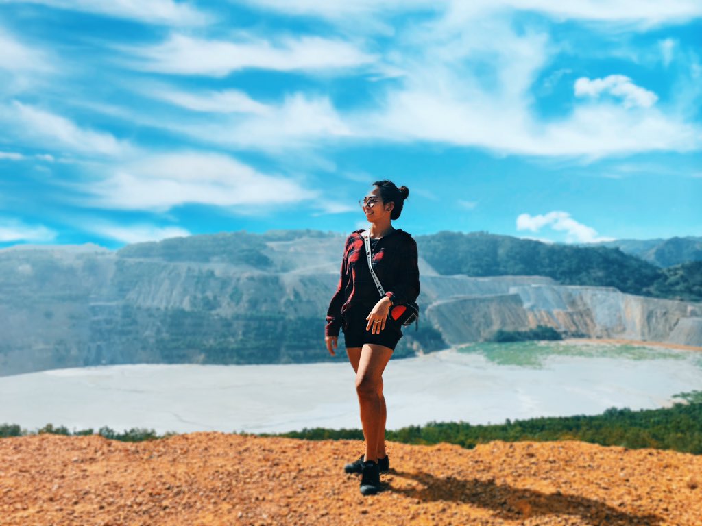Ainyhaang0825's tweet photo. I dont care how long it takes me, but im going somewhere beautiful💕 #Adventure2019 https://t.co/XmDVg2nPzw