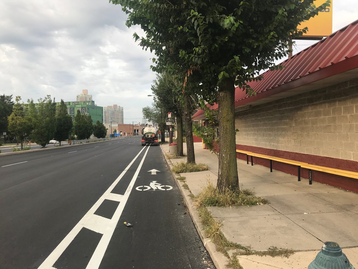 ByDenisDevine's tweet photo. Delaware Ave.'s "bike lane" -- if it's not protected, &amp; soon, it'll be parking. Sign @bcgp petition https://t.co/O4v816MXdW to tell @PhillyOTIS @PennDOTNews we need safer bikeways into/around Philadelphia. Here's @KYWNewsradio story: https://t.co/gnviAXhwxk https://t.co/oFhfTEuEYo