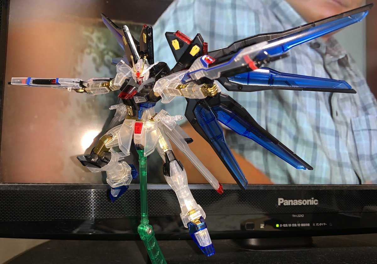 真サムライダーzo 新選組局長代理 على تويتر Hgce Zgmf Xa ストライクフリーダムガンダム クリアカラー版 光の翼verメッキ関節 今日友人から届いたキットを早速組みました いやぁ 綺麗 クリアカラーに金メッキ関節 これは映える 真サムライダーzo 新選組局長代理 على تويتر Hgce Zgmf Xa ストライクフリーダムガンダム クリアカラー版 光の翼verメッキ関節 今日友人から届いたキットを早速組みました いやぁ 綺麗 クリアカラーに金メッキ関節 これは映える