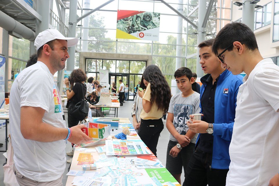 eif_hightech's tweet photo. #EIF_Blog
#InternationalYouthDay celebrations kick off in Vanadzor Technology Center.
Find out more in our blog. https://t.co/cgwgmLrSRb
#EIF #VTC https://t.co/w7OpM8LcUg