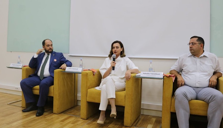 eif_hightech's tweet photo. #EIF_Blog
#InternationalYouthDay celebrations kick off in Vanadzor Technology Center.
Find out more in our blog. https://t.co/cgwgmLrSRb
#EIF #VTC https://t.co/w7OpM8LcUg
