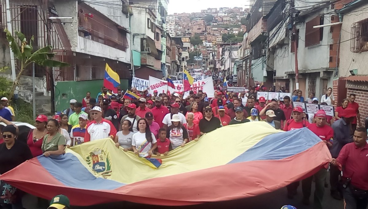 lapiedrita951's tweet photo. Confiemos en el Pueblo elecciones a Diputados Ya! #EleccionesADiputadosYa @PartidoPSUV @FrenteSergioR @LaBunkeB @Alcon_23 @NicolasMaduro @dcabellor @ANC_ve https://t.co/tAQ2zHfxn5