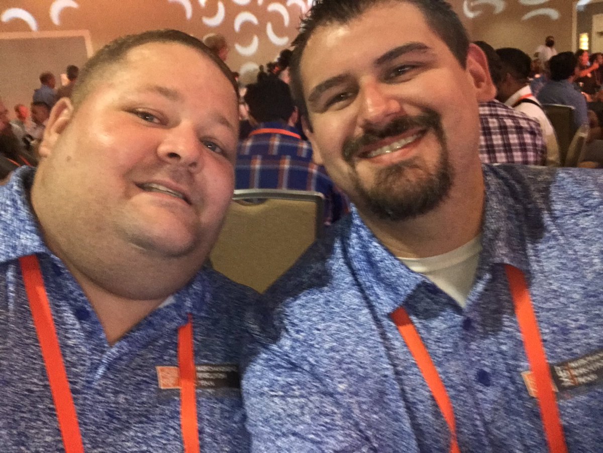 BlakeColeTHD's tweet photo. Hanging out with @rcon530 at the #METforum. Love this guy and appreciate his endless passion for #MET and #THD. Keeping it #SWbest here! @PruittKevin @hcbellas https://t.co/h21y3IgAmb