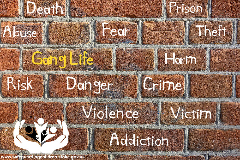 SoTSafeguarding's tweet photo. In Stoke-on-Trent there are increasing concerns about #gang related activity. We believe every young person should be given the opportunity to live free from exposure to gang exploitation & crime. If you are concerned call the Safeguarding Team on 01782 235100 #SoTSafeguarding https://t.co/CVw1KHPc6m
