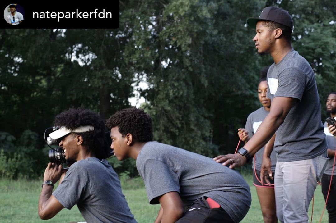 NateParkerFdn's tweet photo. As we entered major pre-production mode for this year’s #NateParker #SummerFilm Institute, we came across more shots from last summer’s c/o 2018 cohort! We had an amazing time on set of ‘Black Bones’ at @WileyCollege
#BuildAPipeline #BlackFilmmakers
#NPFSummerFilmInstitute https://t.co/bYlsy8LDFn