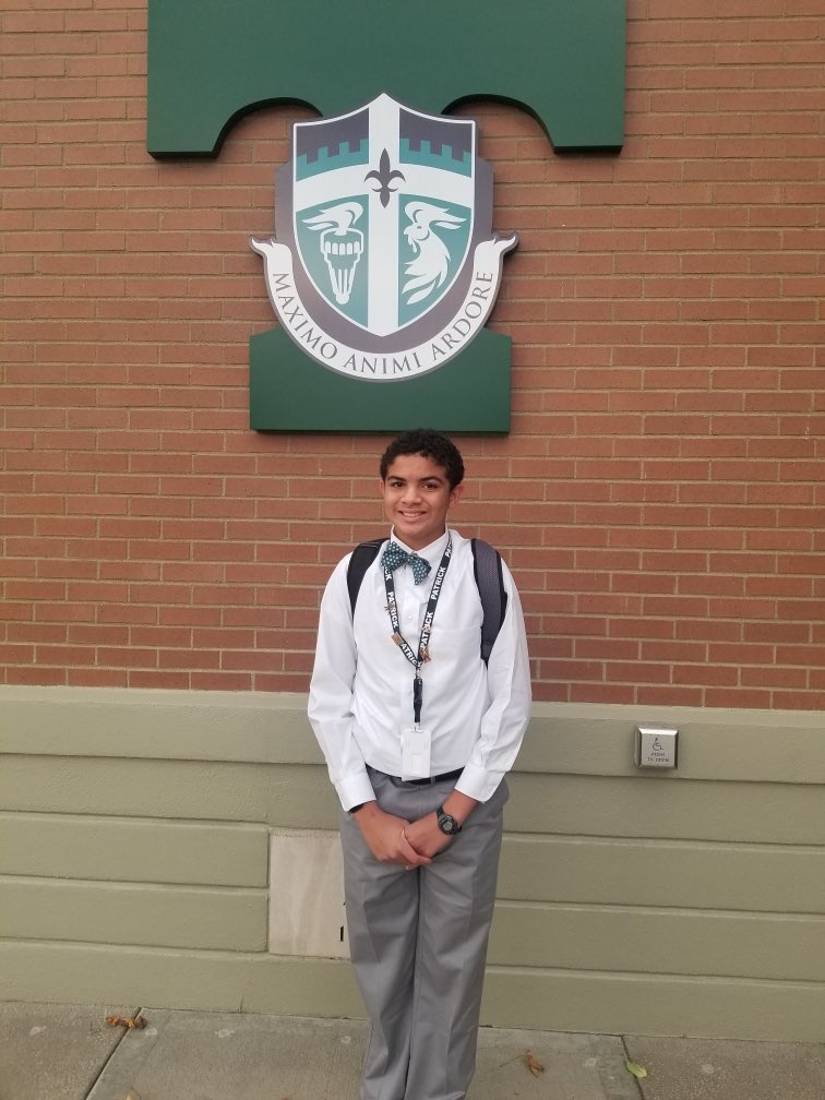 JbrunigWright's tweet photo. Sophomore year here he comes!  Hope it is a greaT first day and an AMAZING year. #trinityROCKS @GoRocks https://t.co/C7cn13rCiM