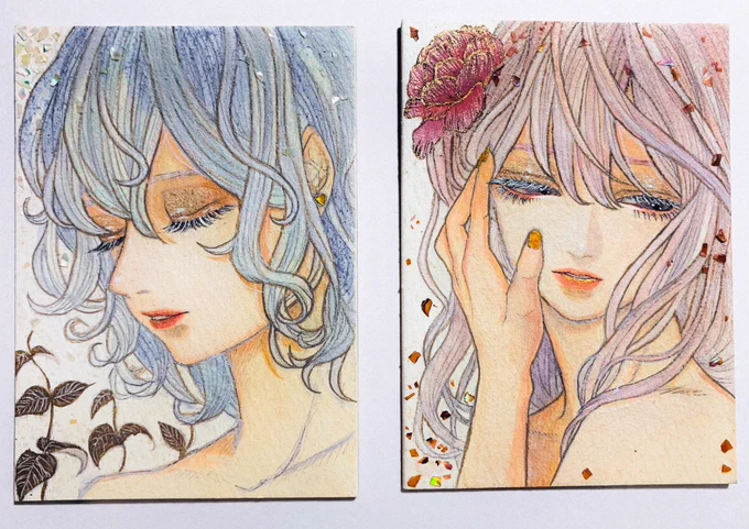 ATCに水晶や貝の粉で描きました❄?上川組は色素薄そうで涼しい画面が似合いそう… 