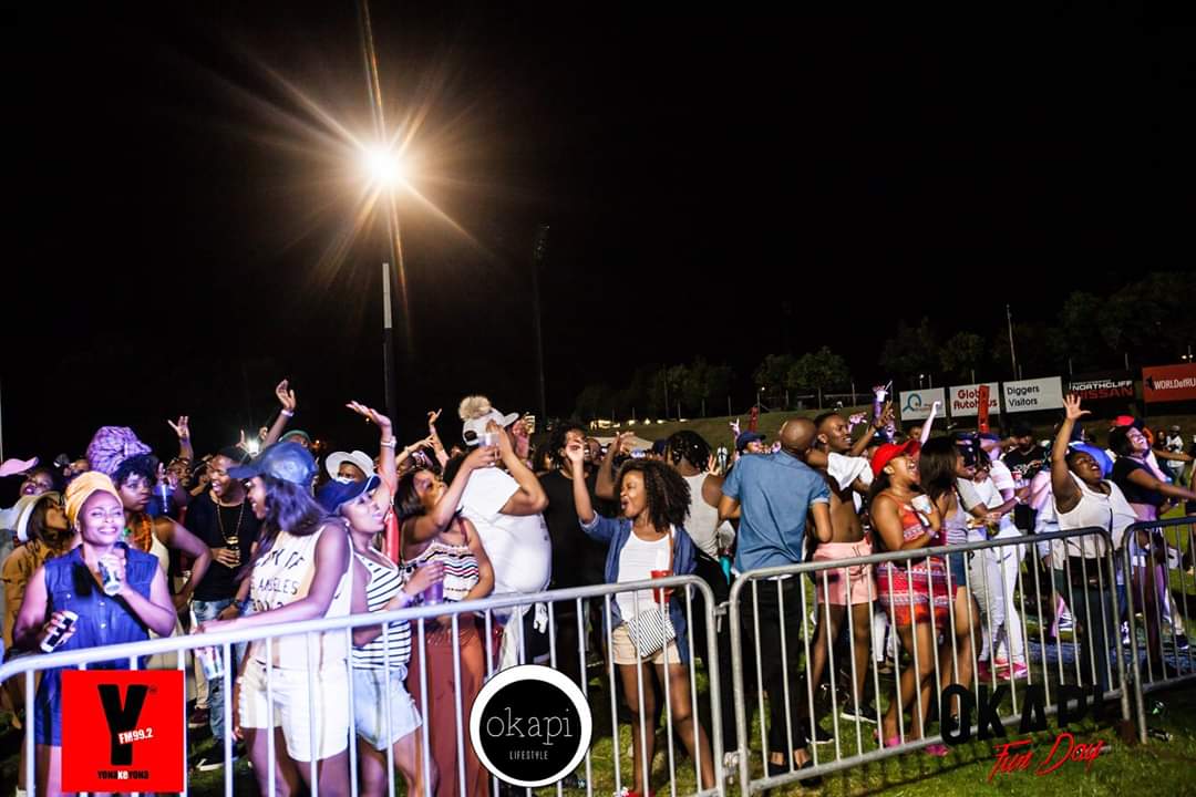 OkapiLifestyle's tweet photo. Collection Of Individuals Result To Lovely People ... the people's show on the way .... EARLY BIRD TICKETS NOW AVAILABLE!!! lookback [2016] 📸 : @urbankreativesa #OkapiSeason #OkapiWay #6YearsOfFun #OkapiFunDay24Sept https://t.co/THJMIUE1Vy