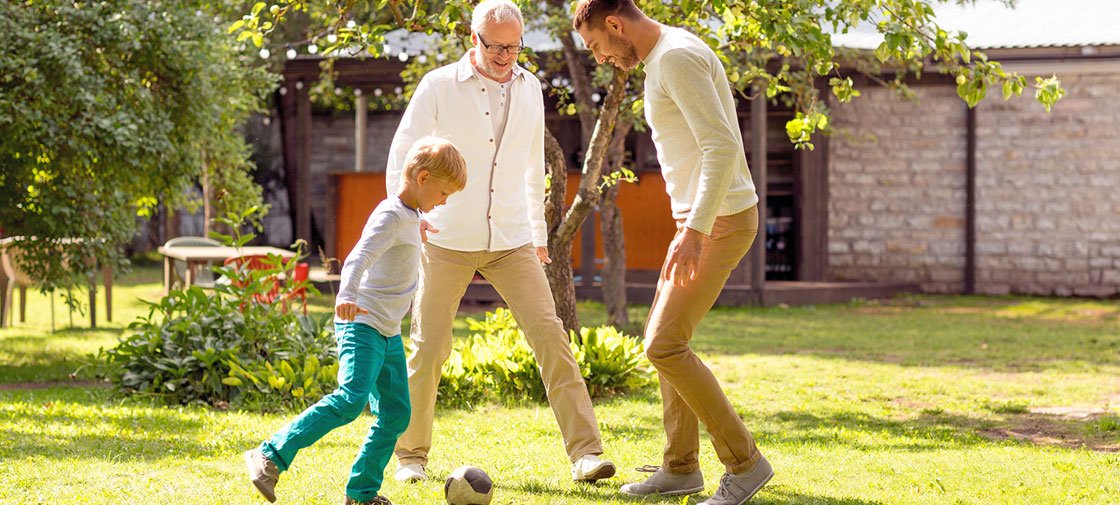 hwcaregivers's tweet photo. See if any of these ideas will work for you and the person you are caring for during the warm weather of summer. https://t.co/NlU7nKAIes #dementiacare https://t.co/nVSgBz9TMp