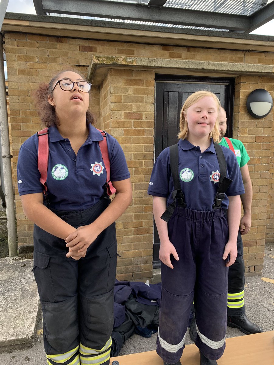 swindondowns's tweet image. Salamander Fire Course 2019 begins #DownSyndrome #downsawarness #firecourse #salamanderfirecourse #swindon #firefighter #MakingMemories