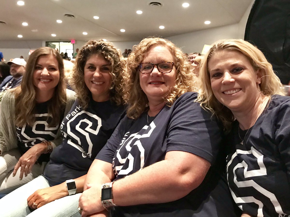 KRogers1850's tweet photo. Convocation 2019!  @wcsdistrict @SutterMonarchs #ItsWorthIt https://t.co/0Dng0sgUe7