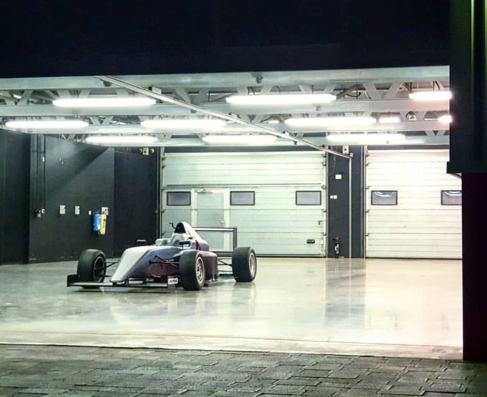 DreamRacingUAE's tweet photo. This year @Official_F4UAE championship will be on the support program for the #AbuDhabi #F1. Full team, or car rental only available. Suitably qualified &amp; licenced drivers/teams  contact for enquires. #Formula4 #Formula1 #SupportRace #TheUltimateExperience #Dubai #AbuDhabi #UAE https://t.co/MeeGi9nw8B