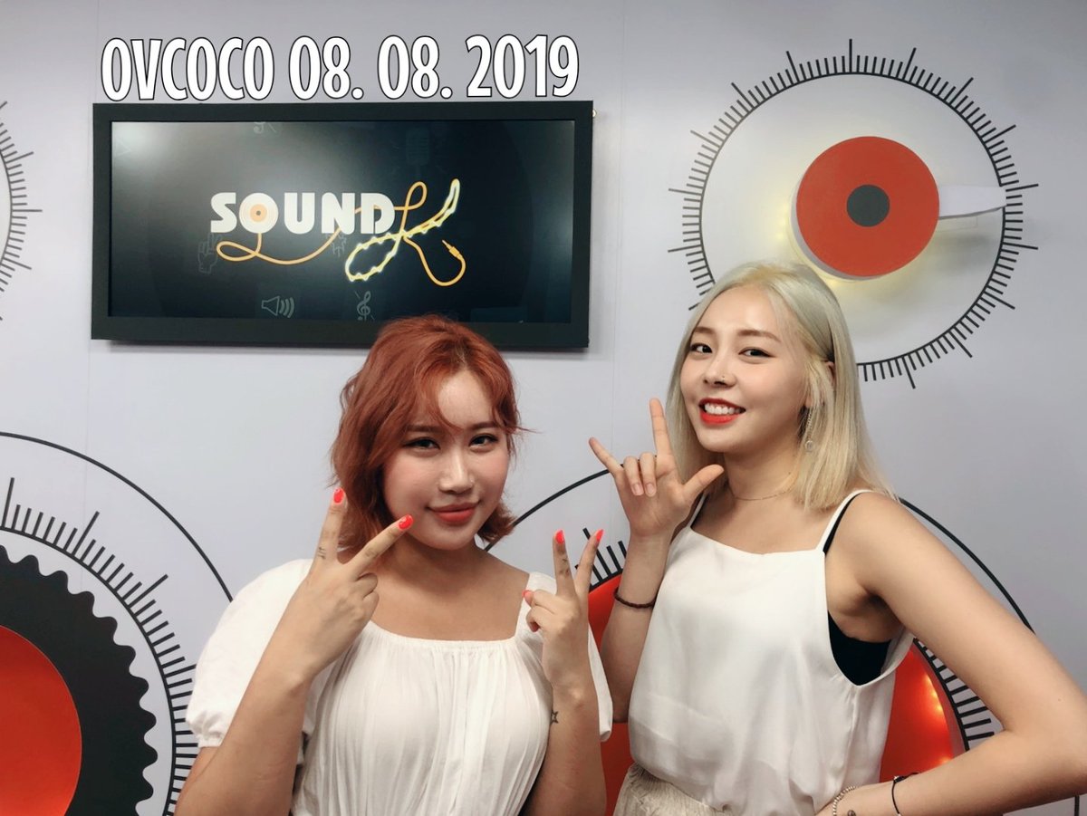 Radio_Clock1516's tweet photo. ๊ธด์ฅํ ๋ชจ์ต์ผ๋ก ์์ ์ ์ด์ผ๊ธฐ๋ฅผ ํด์ค #์ค๋ธ์ฝ์ฝ !!
ํ ์๊ฐ ๋์์ #์์ง๋ด๋ฐฑ ํ๊ฒ ๋ค๋ ค์ค #OVCOCO ์ ์ด์ผ๊ธฐ ๋ค๋ค ์ด๋ ์
จ๋์?
๋ง์ ์ง๋ฌธ์ ์์งํ ๋๋ต์ผ๋ก ๋ค์ํ #๋งค๋ ฅ ๋ณด์ฌ์ค ์ค๋ธ์ฝ์ฝ ์์ผ๋ก ์จ๋ฒ ๋ ๊ธฐ๋ํ ๊ฒ์~ *โก*
#SOUNDK #ARIRANG #์๋ฆฌ๋๋ผ๋์ค #์ฌ์ด๋์ผ์ด https://t.co/pcP8O2jZwP