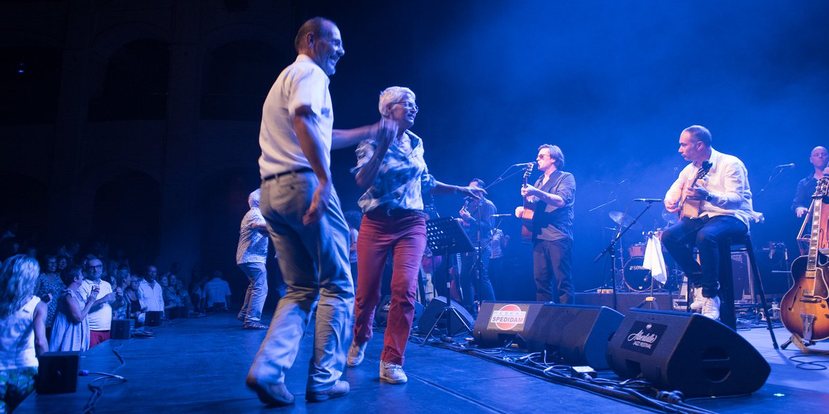 📸 SOUVENIR 📸

<a href="/ThomasDutronc/">Thomas Dutronc</a> vous a fait danser sur la Scène du Dôme Théâtre !

© Jean-Claude Bruet