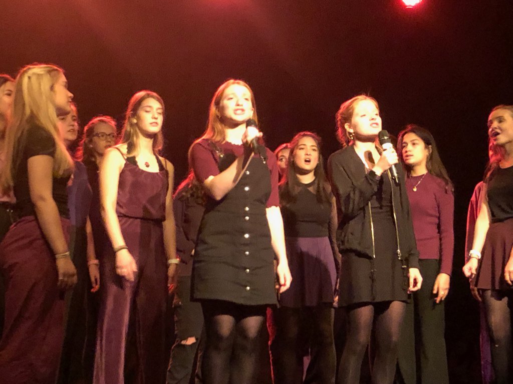 amjbrown's tweet photo. Just seen @_pitchpurple_ from @putneyhigh at @edfringe in their third year and as fab as ever! Running Doonstairs in the @Gildedballoon at 12:00 every day this week. Don’t miss your chance to see the youngest (and best!😀) A Cappella Group here this year!! https://t.co/egvtPC9FKS
