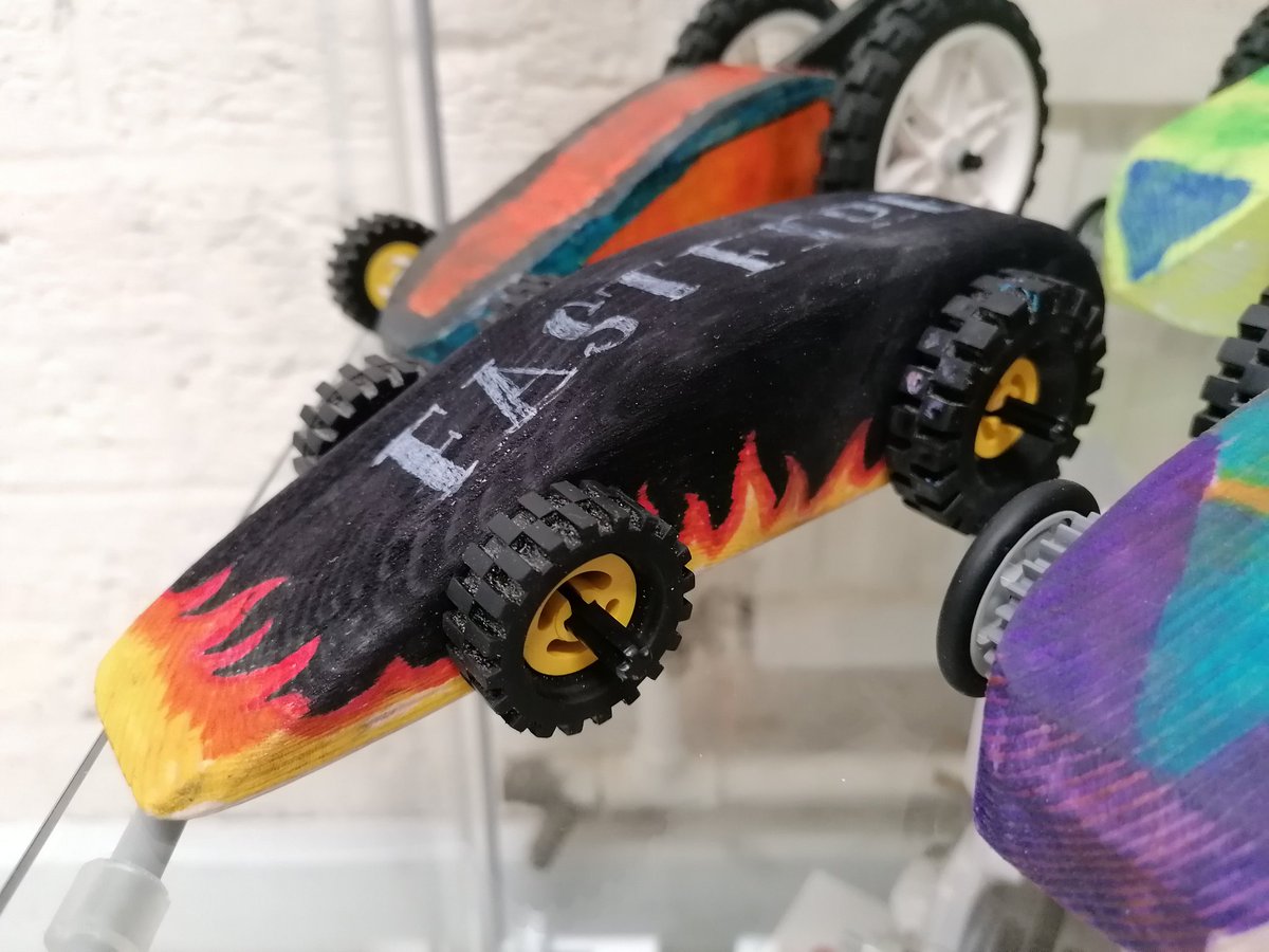 DesignEngLVC's tweet image. Gravity Cars - here's some of the winners from the end of year 7 project #gravity #STEM #STEMeducation @LearningatLVC