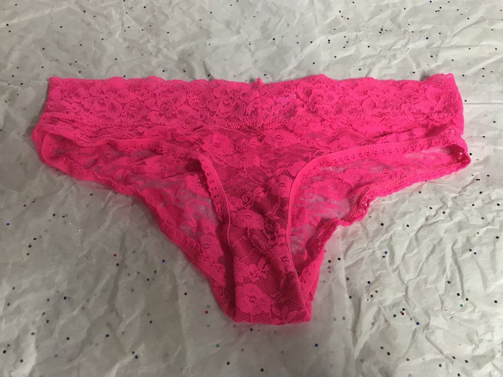 Erica's Used Panties👙🍊🍒🍭 on X: SELLING my panties! I charge