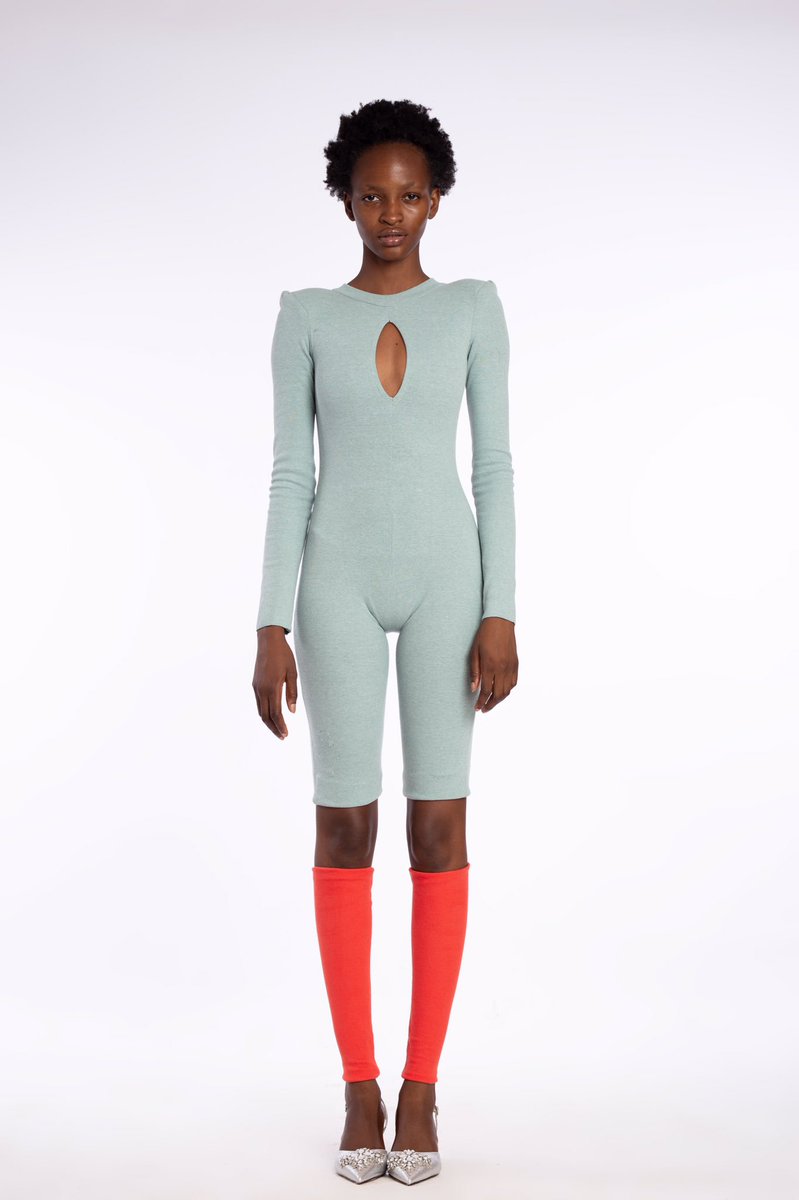 sarahtonkiri's tweet photo. I have this teenage fashion designer friend who I met some years ago, he recently released his SS 20 collection and the pieces are amazing.. All pieces were designed and sewn by him
His IG:@Vicnate_ng 
Kindly Retweet and support his brand...
Thank you! 
RT! https://t.co/5i3Vcrkvoz