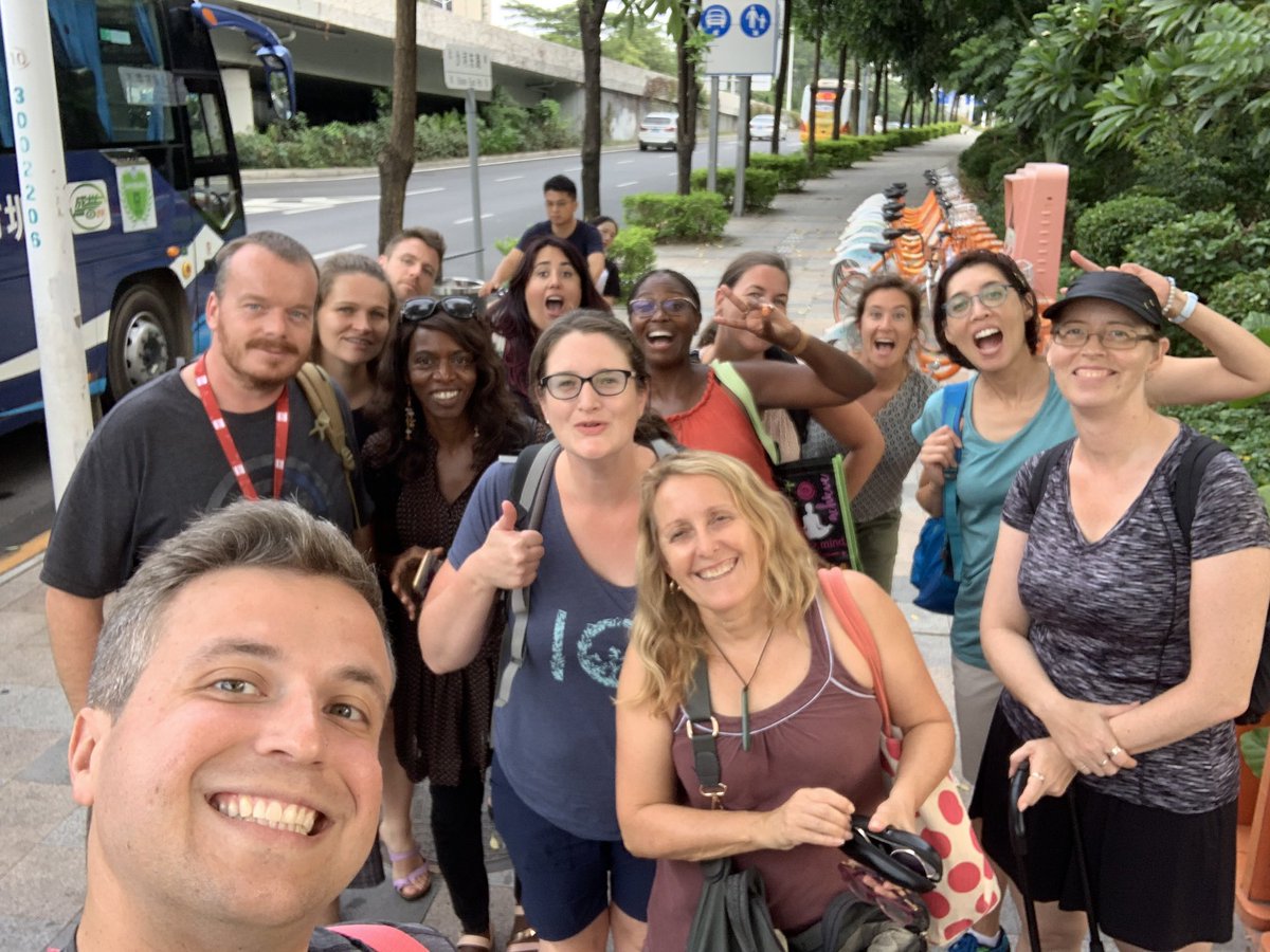 PDamroth's tweet photo. IKEA trip with the #SISrocks newbies of 2019-2020 #thebeforepic https://t.co/hUCELPTvxB