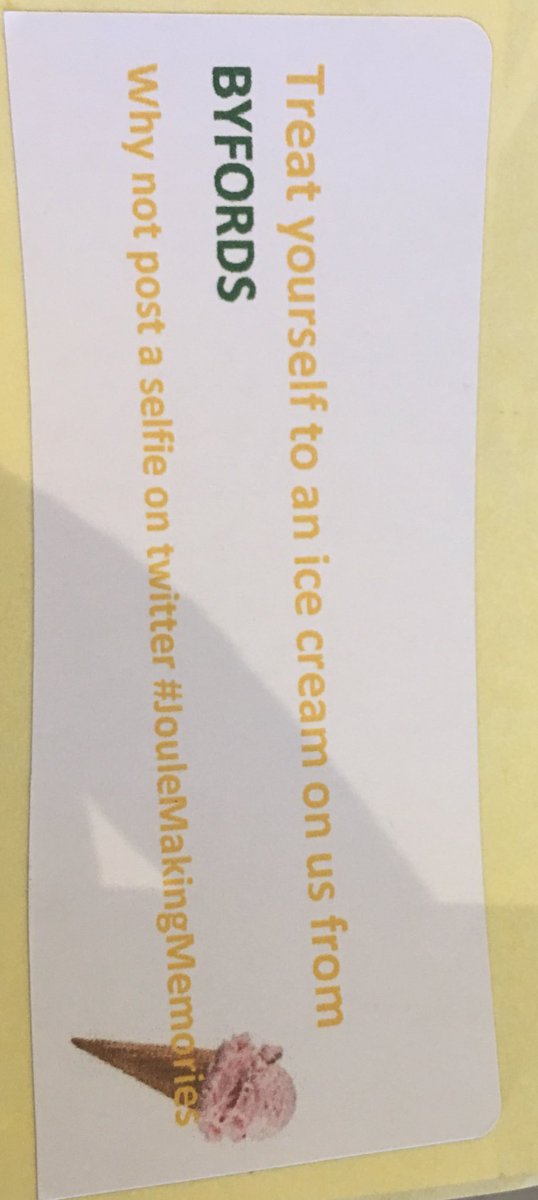 AnnaMay76's tweet photo. @Joulesclothing thanks for the complimentary ice creams! 🍦🍦#joulemakingmemories @ByfordsofHolt https://t.co/iWh89xoNBs