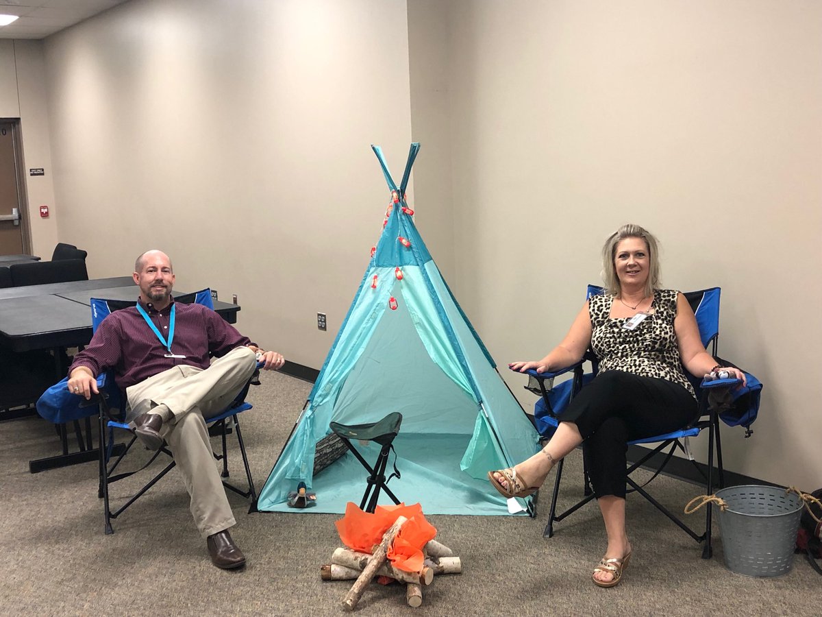 lcturnerklein's tweet photo. Finance Camp Klein!  We are ready for 19-20 School Year! https://t.co/LnJkINaaev
