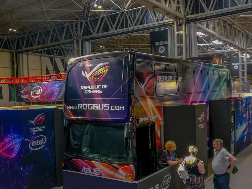 IGFestUK's tweet photo. The #ROGBUS is back again for #i65 with all your PC gaming needs! https://t.co/v9e6AQBLNB
