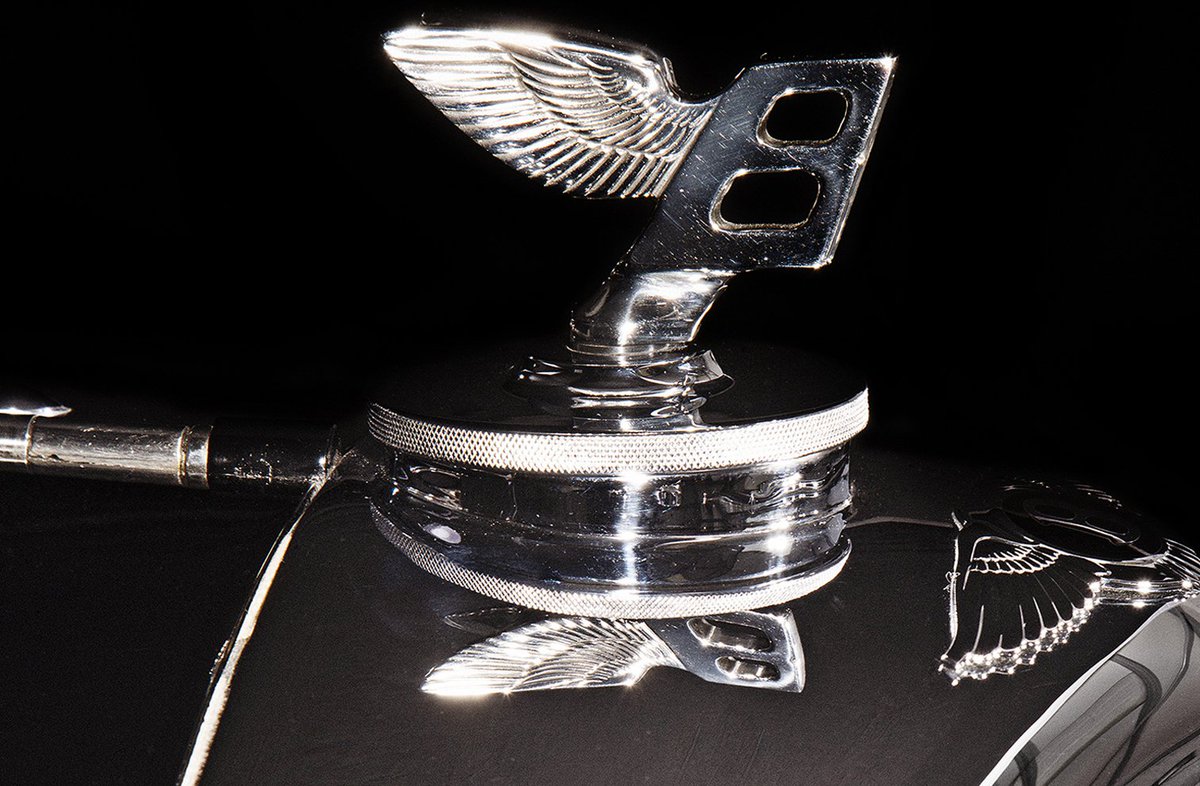ClassicSupercar's tweet photo. Celebrating 100 years of Bentley with these stunning one-off Bentley images from @CARismaPHOTO. Make sure to visit them at Salon Privé 2019. #CARismaPhoto #Bentley #SalonPrive2019 https://t.co/DxQZyxpZ6X