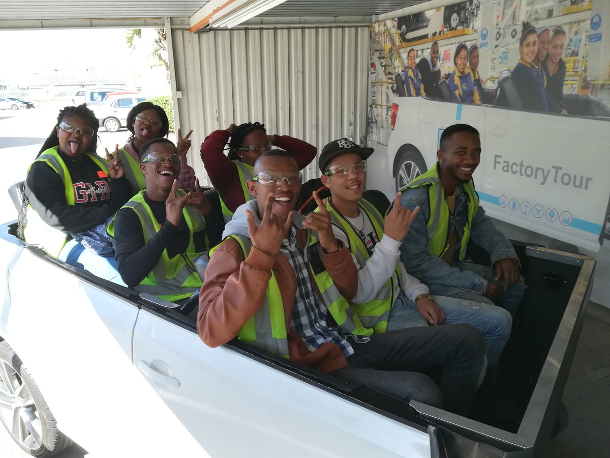 The 2nd year #DiplomaMarketing students visited #VWautoPavilion in Uitenhage and had a guided factory tour. Thank you @VolkswagenSA 💖 @MandelaUni @MandelaMktgSoc @MandelaMgtSci