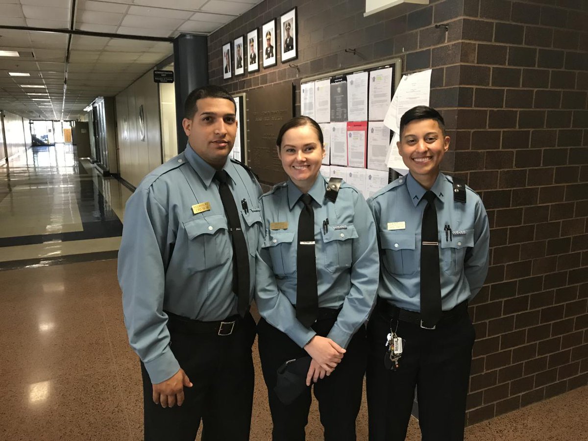 Chicago Police recruits enjoy Family Day at the Education and Training Division! #cpdetd #trainingdays #familymatters